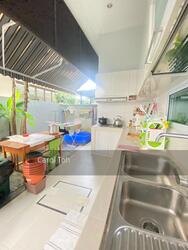 Jalan Pari Burong (D16), Semi-Detached #355653491